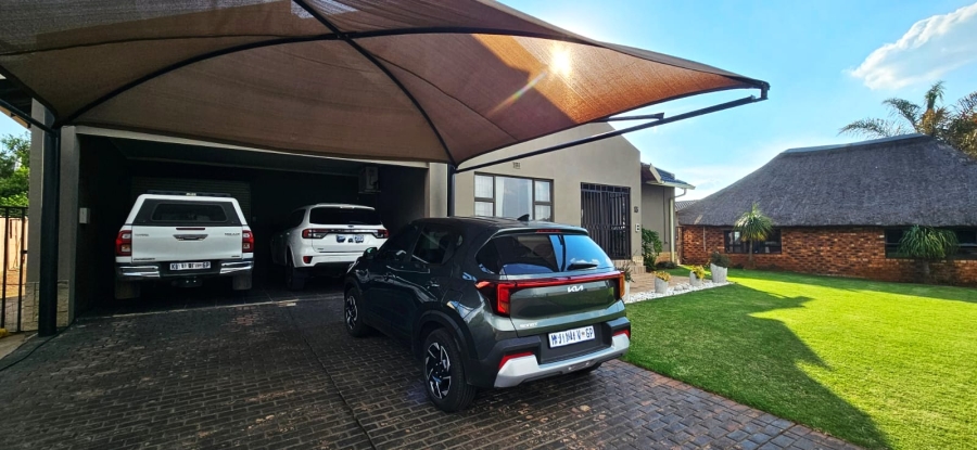 3 Bedroom Property for Sale in Visagie Park Gauteng