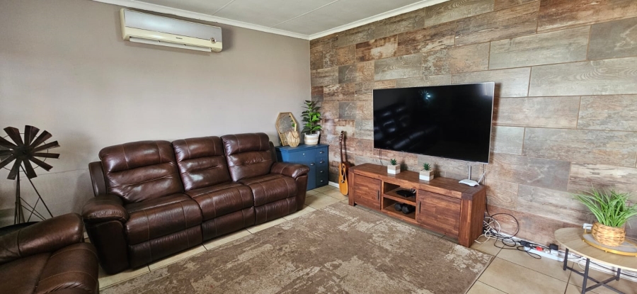 3 Bedroom Property for Sale in Visagie Park Gauteng