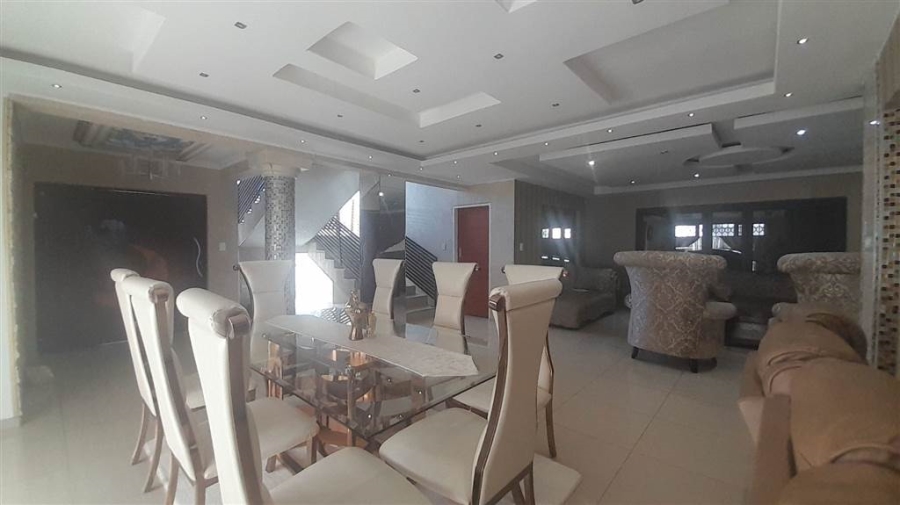 6 Bedroom Property for Sale in Vanderbijlpark SE 3 Gauteng