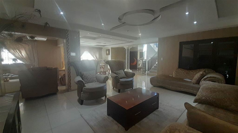 6 Bedroom Property for Sale in Vanderbijlpark SE 3 Gauteng
