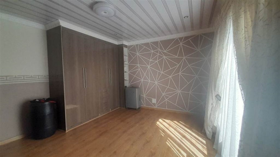 6 Bedroom Property for Sale in Vanderbijlpark SE 3 Gauteng