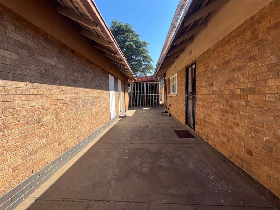 3 Bedroom Property for Sale in Vanderbijlpark CE 5 Gauteng