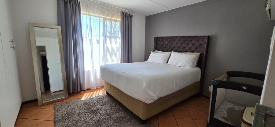 2 Bedroom Property for Sale in Albertsdal Gauteng