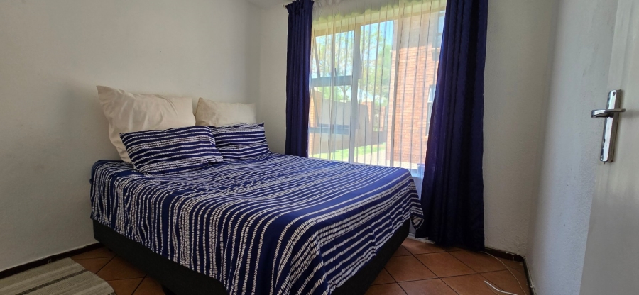 2 Bedroom Property for Sale in Albertsdal Gauteng