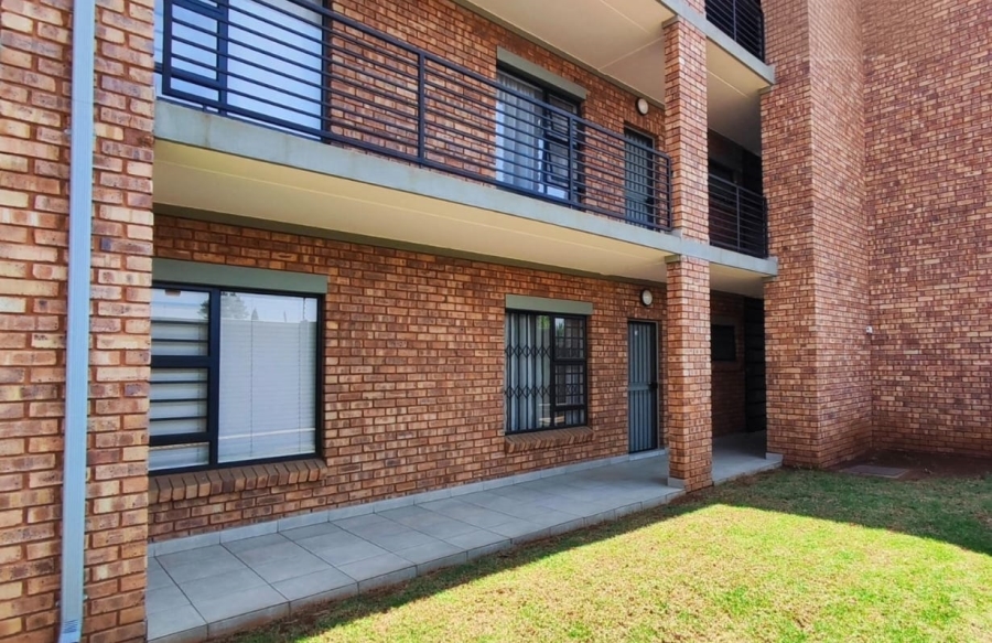 2 Bedroom Property for Sale in Goedeburg Gauteng