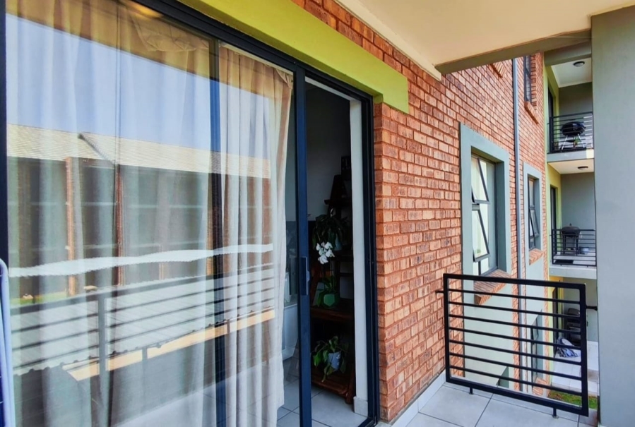 2 Bedroom Property for Sale in Goedeburg Gauteng