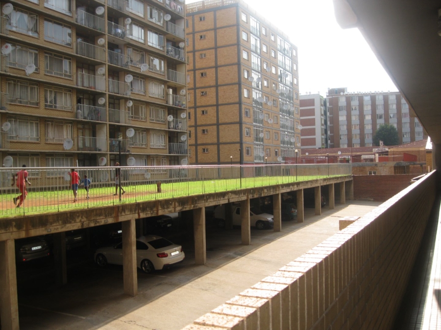 2 Bedroom Property for Sale in Pretoria Central Gauteng