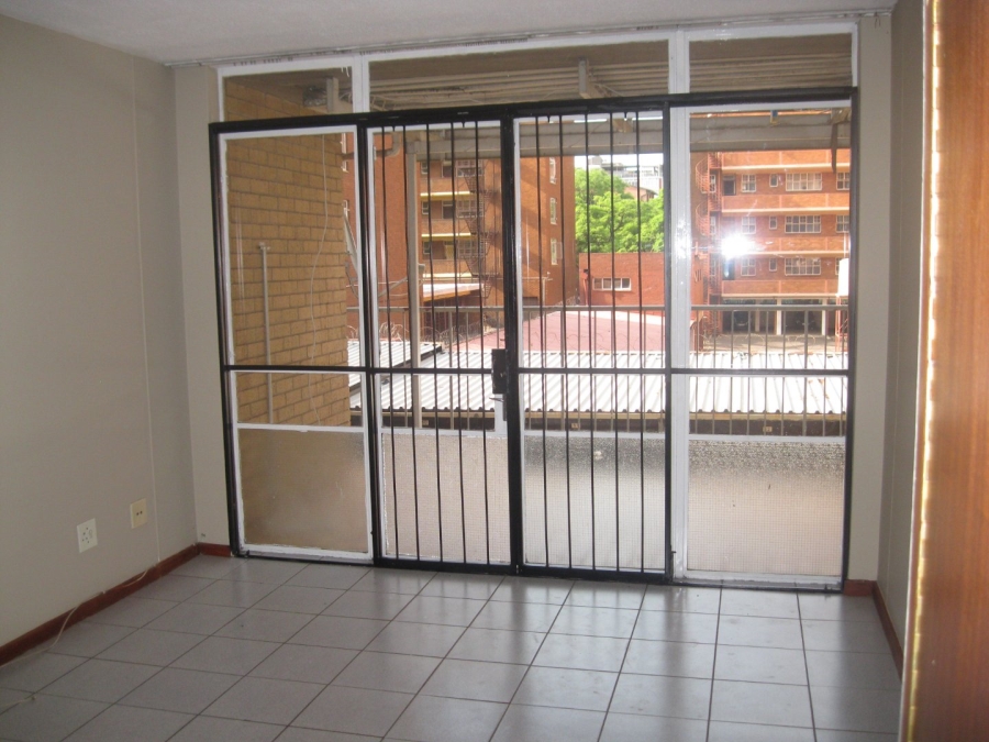 2 Bedroom Property for Sale in Pretoria Central Gauteng