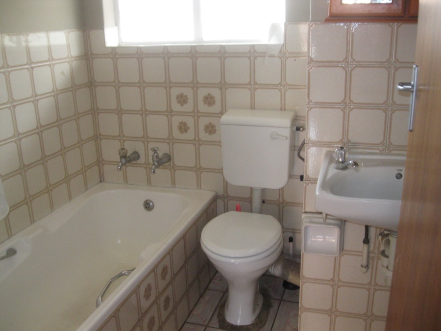 2 Bedroom Property for Sale in Pretoria Central Gauteng