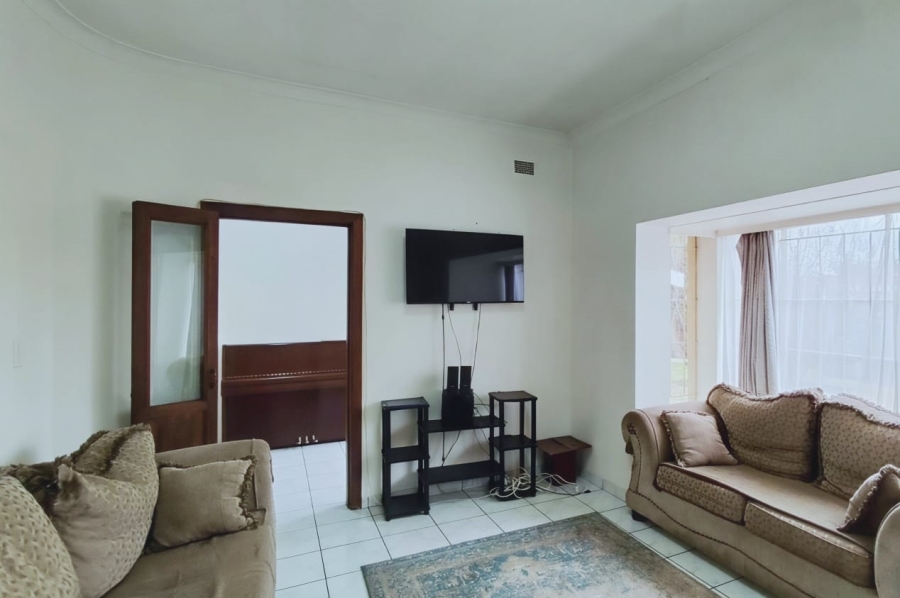 4 Bedroom Property for Sale in Parkdene Gauteng