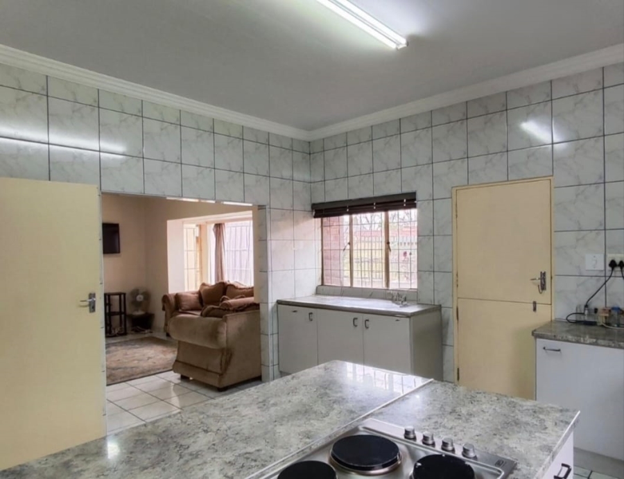 4 Bedroom Property for Sale in Parkdene Gauteng