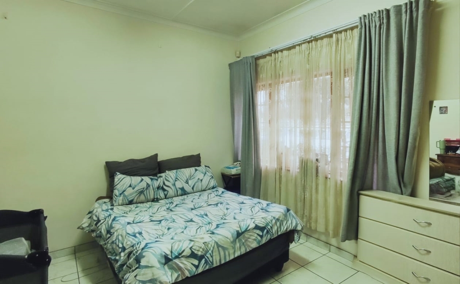 4 Bedroom Property for Sale in Parkdene Gauteng