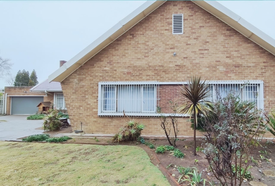 4 Bedroom Property for Sale in Parkdene Gauteng