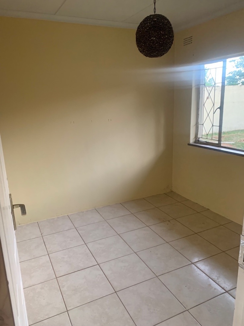 To Let 3 Bedroom Property for Rent in Mondeor Gauteng