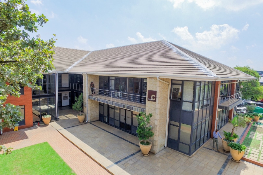  Bedroom Property for Sale in Bedfordview Gauteng