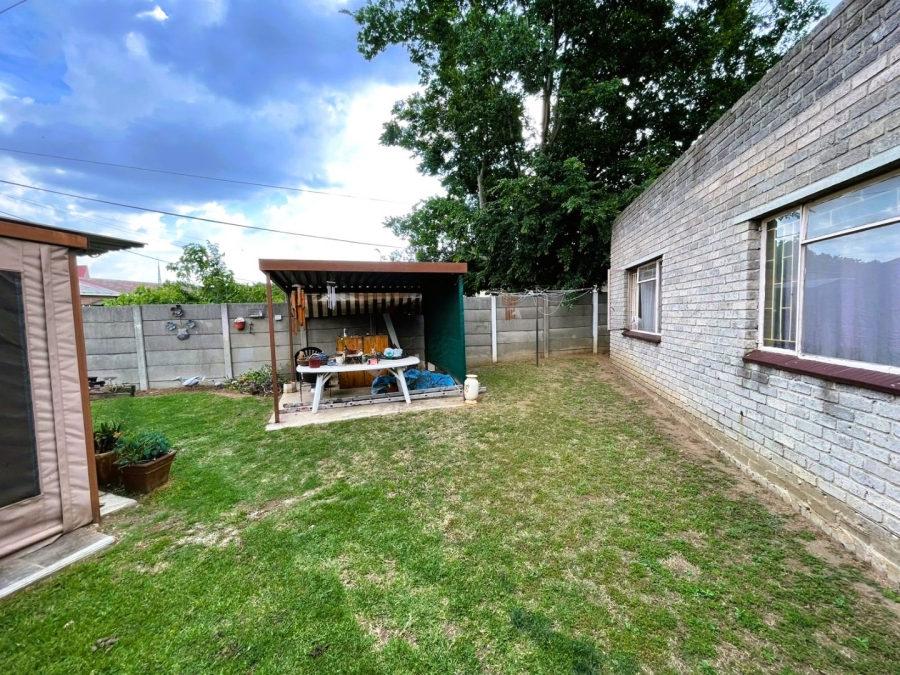 3 Bedroom Property for Sale in Noycedale Gauteng
