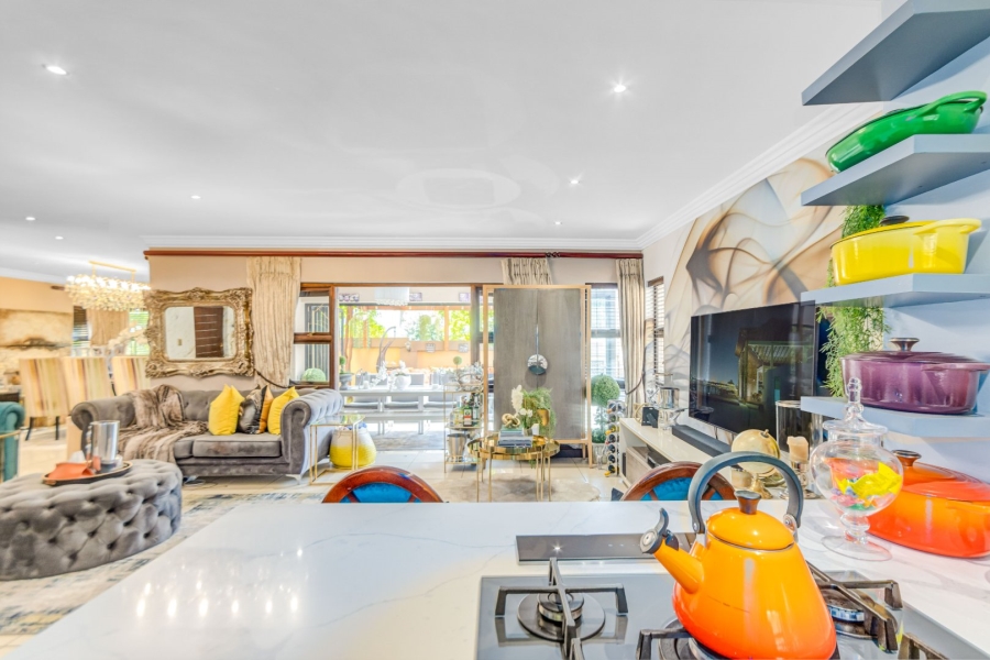 4 Bedroom Property for Sale in Broadacres Gauteng