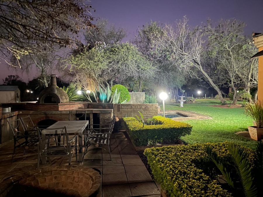 4 Bedroom Property for Sale in Kameeldrift East Gauteng