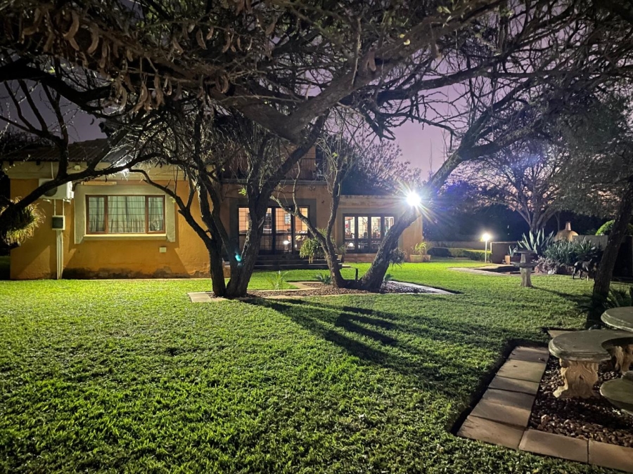 4 Bedroom Property for Sale in Kameeldrift East Gauteng