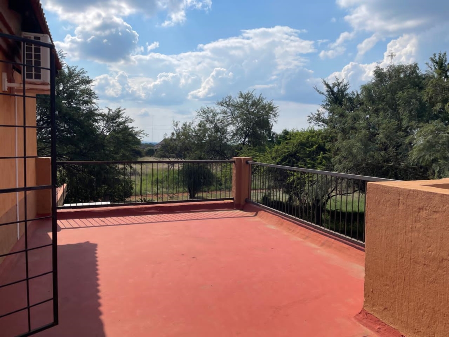 4 Bedroom Property for Sale in Kameeldrift East Gauteng