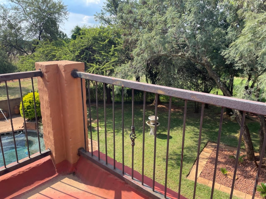 4 Bedroom Property for Sale in Kameeldrift East Gauteng