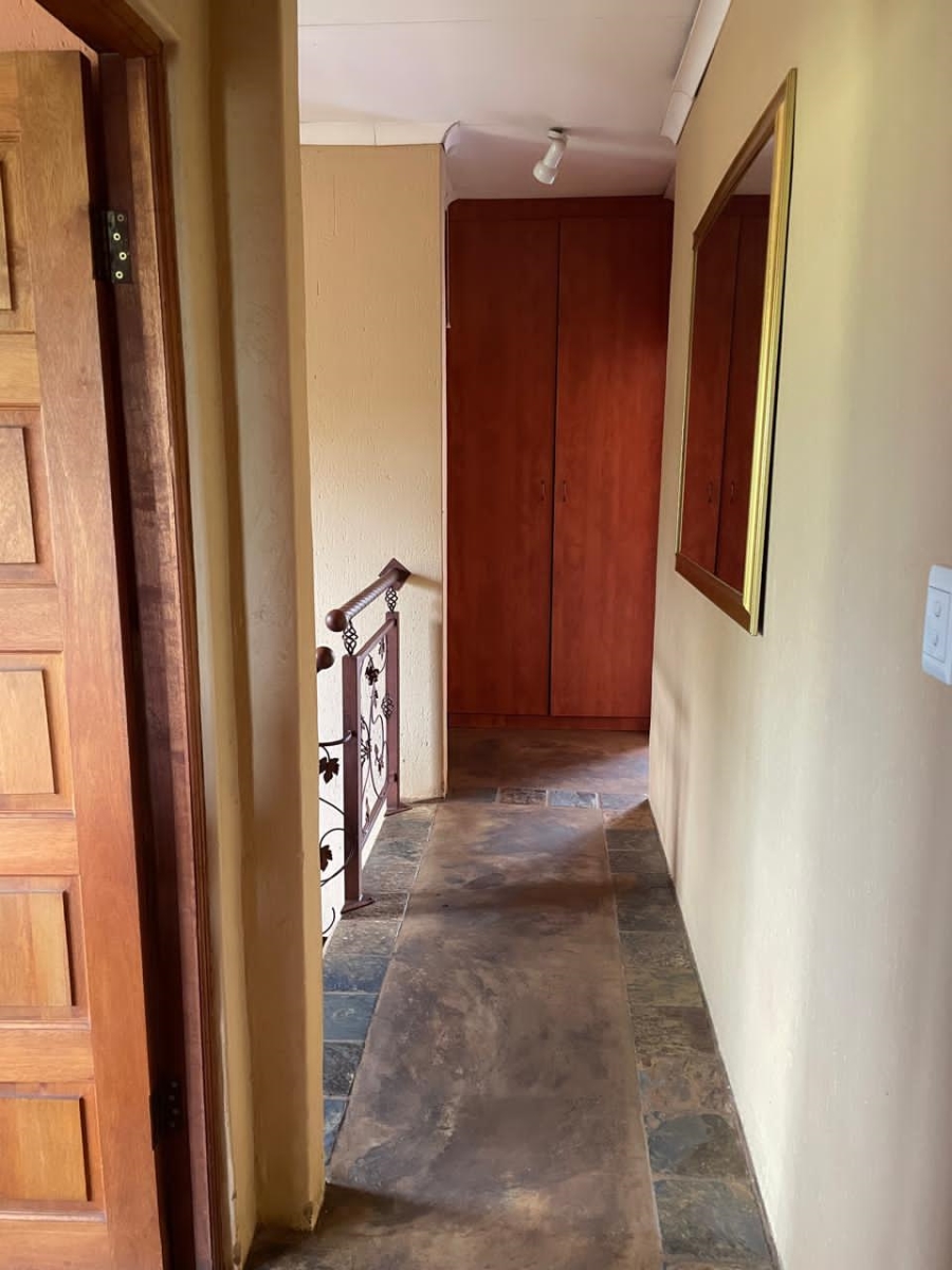 4 Bedroom Property for Sale in Kameeldrift East Gauteng