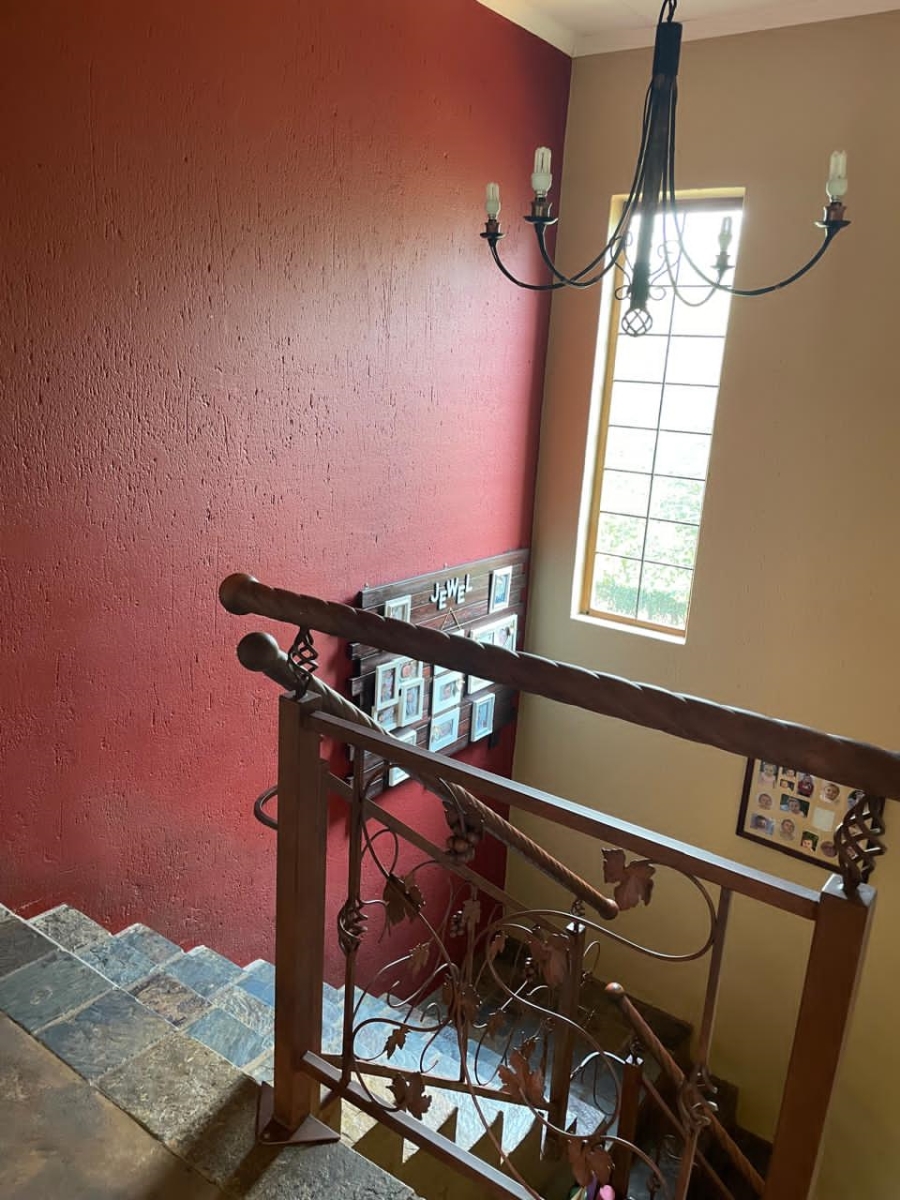 4 Bedroom Property for Sale in Kameeldrift East Gauteng