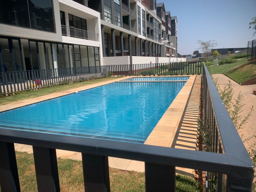 2 Bedroom Property for Sale in Greenstone Hill Gauteng