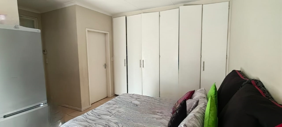 3 Bedroom Property for Sale in Strubensvallei Gauteng