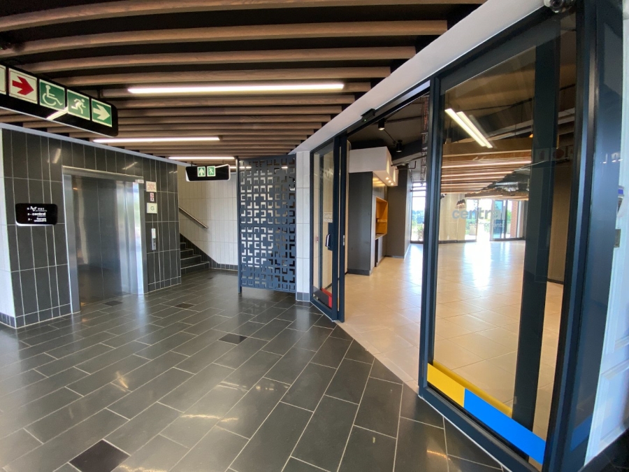 To Let commercial Property for Rent in Waterkloof Ridge Gauteng