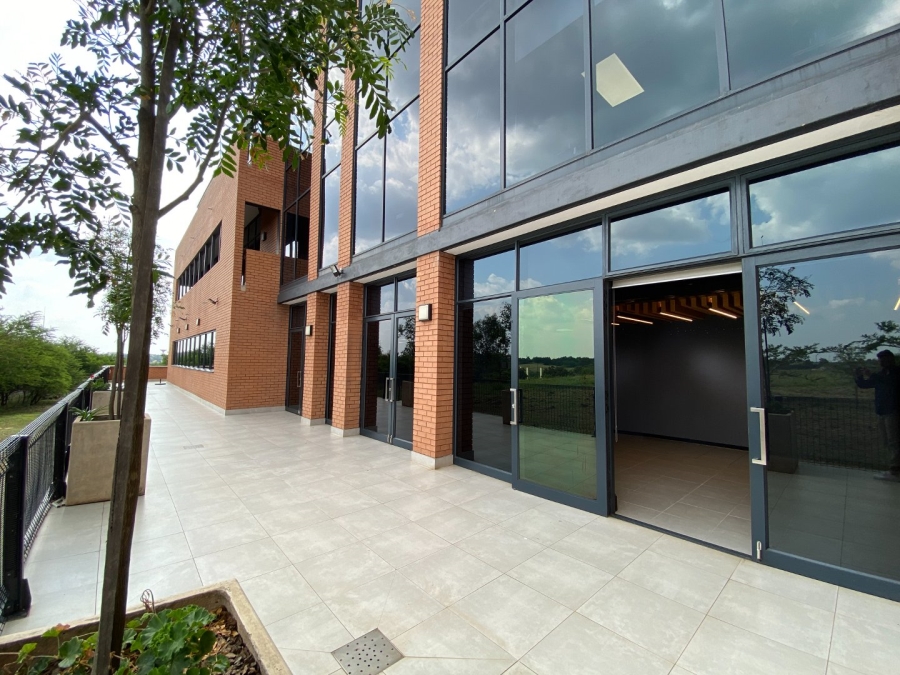 To Let commercial Property for Rent in Waterkloof Ridge Gauteng