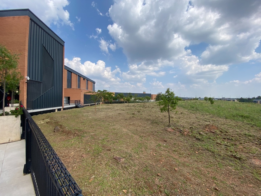 To Let commercial Property for Rent in Waterkloof Ridge Gauteng