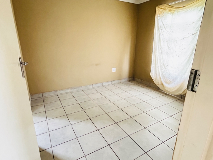 3 Bedroom Property for Sale in Sky City Gauteng