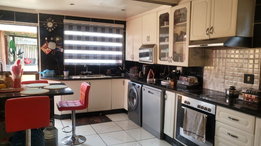 3 Bedroom Property for Sale in South Hills Gauteng