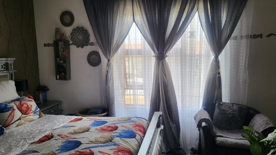 3 Bedroom Property for Sale in South Hills Gauteng