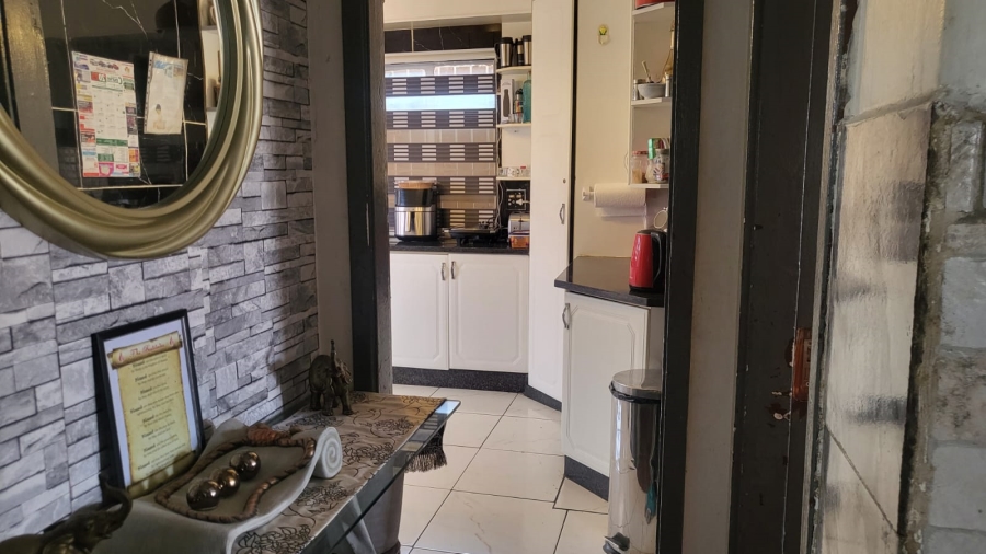 3 Bedroom Property for Sale in South Hills Gauteng