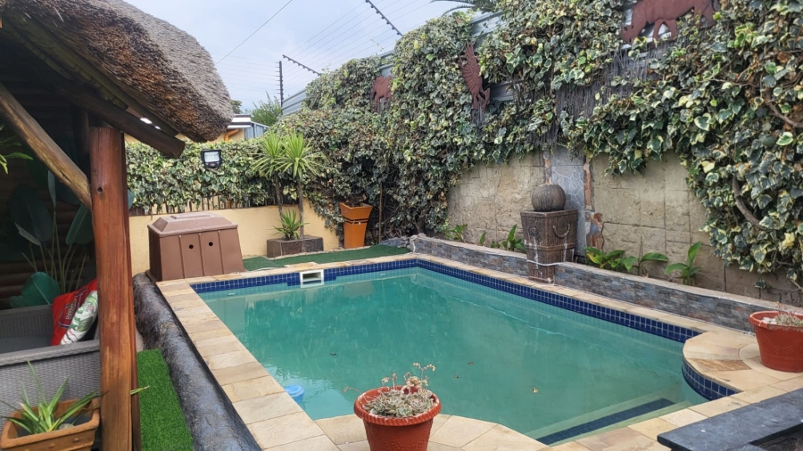 3 Bedroom Property for Sale in South Hills Gauteng