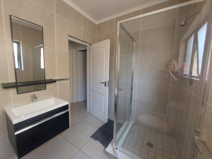 To Let 2 Bedroom Property for Rent in Kyalami Hills Gauteng