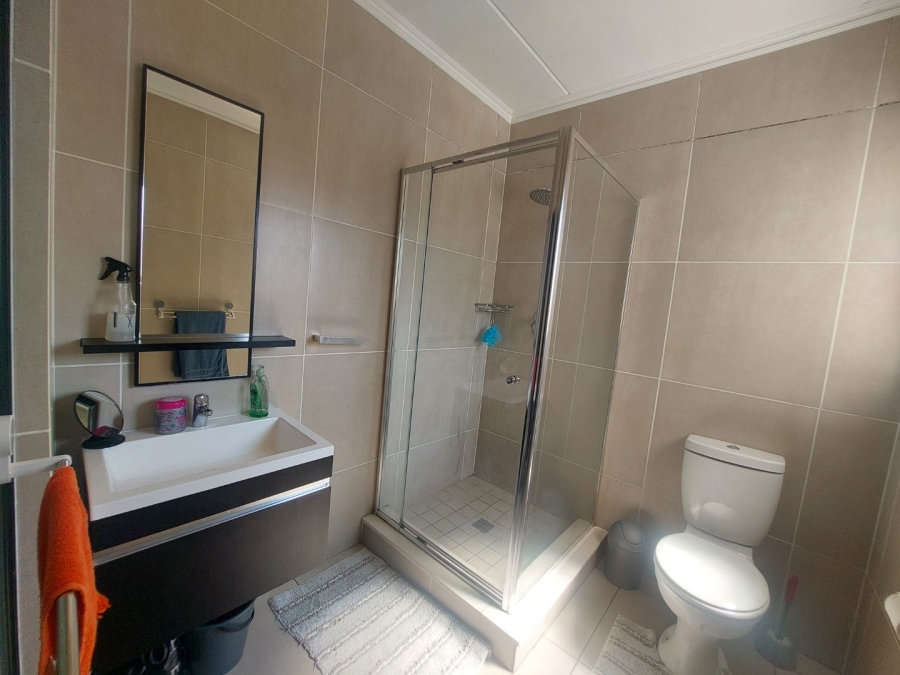To Let 2 Bedroom Property for Rent in Kyalami Hills Gauteng