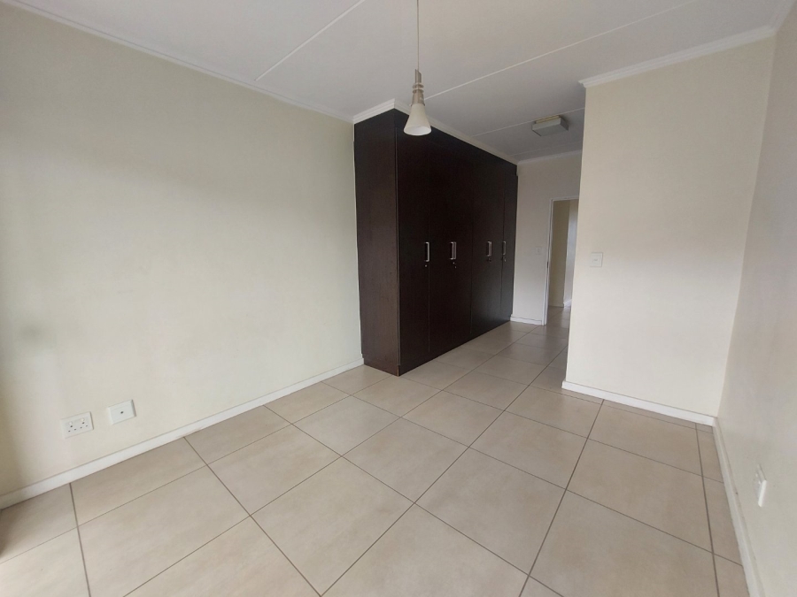 To Let 2 Bedroom Property for Rent in Kyalami Hills Gauteng
