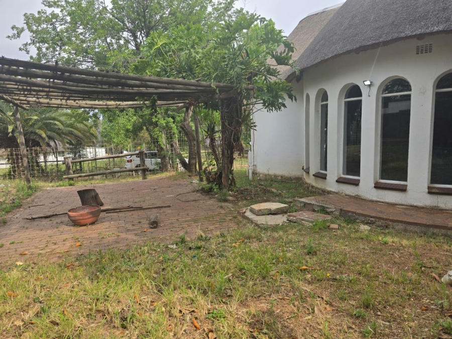 5 Bedroom Property for Sale in Austinview Gauteng