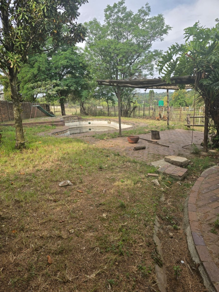 5 Bedroom Property for Sale in Austinview Gauteng