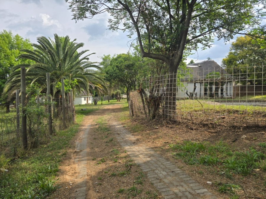 5 Bedroom Property for Sale in Austinview Gauteng