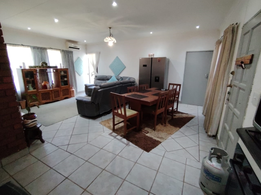3 Bedroom Property for Sale in Hennopspark Gauteng
