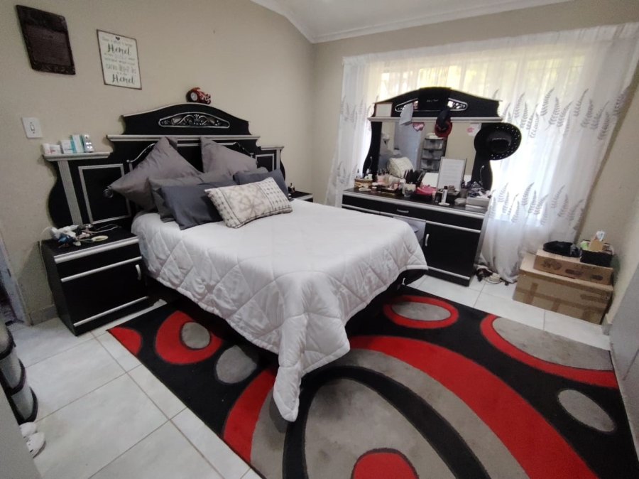 3 Bedroom Property for Sale in Hennopspark Gauteng