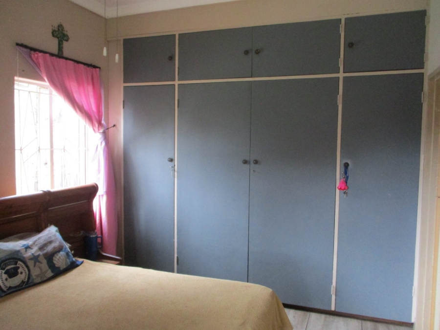 4 Bedroom Property for Sale in Sinoville Gauteng