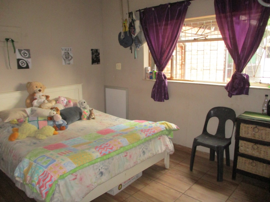4 Bedroom Property for Sale in Sinoville Gauteng