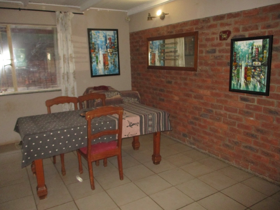 4 Bedroom Property for Sale in Sinoville Gauteng
