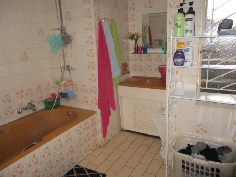 4 Bedroom Property for Sale in Sinoville Gauteng