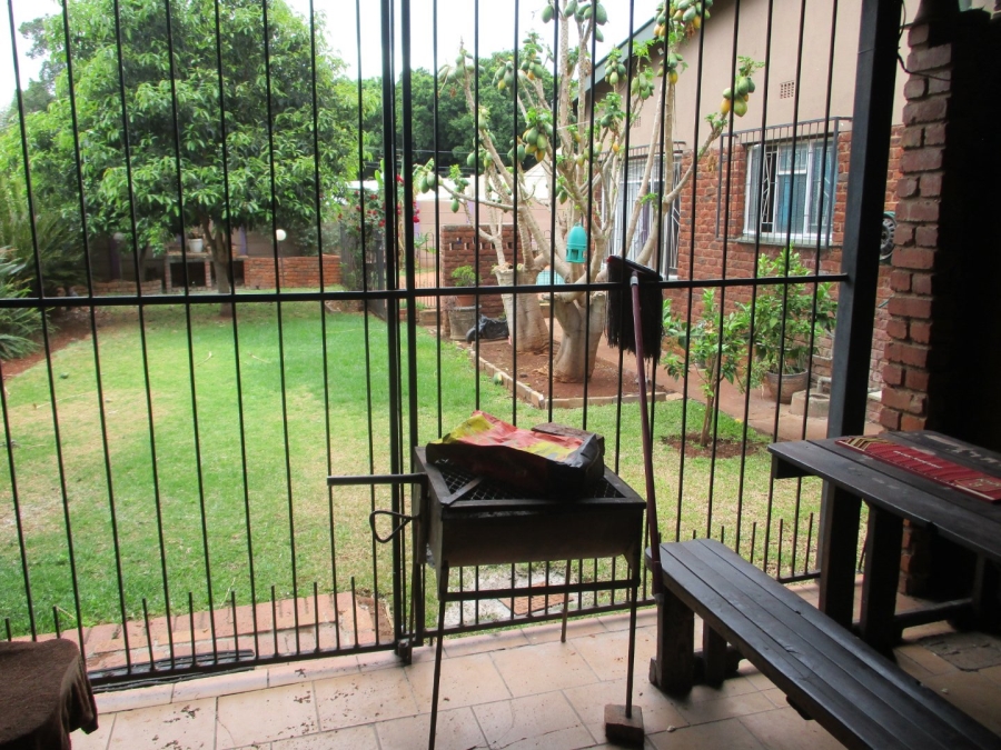 4 Bedroom Property for Sale in Sinoville Gauteng